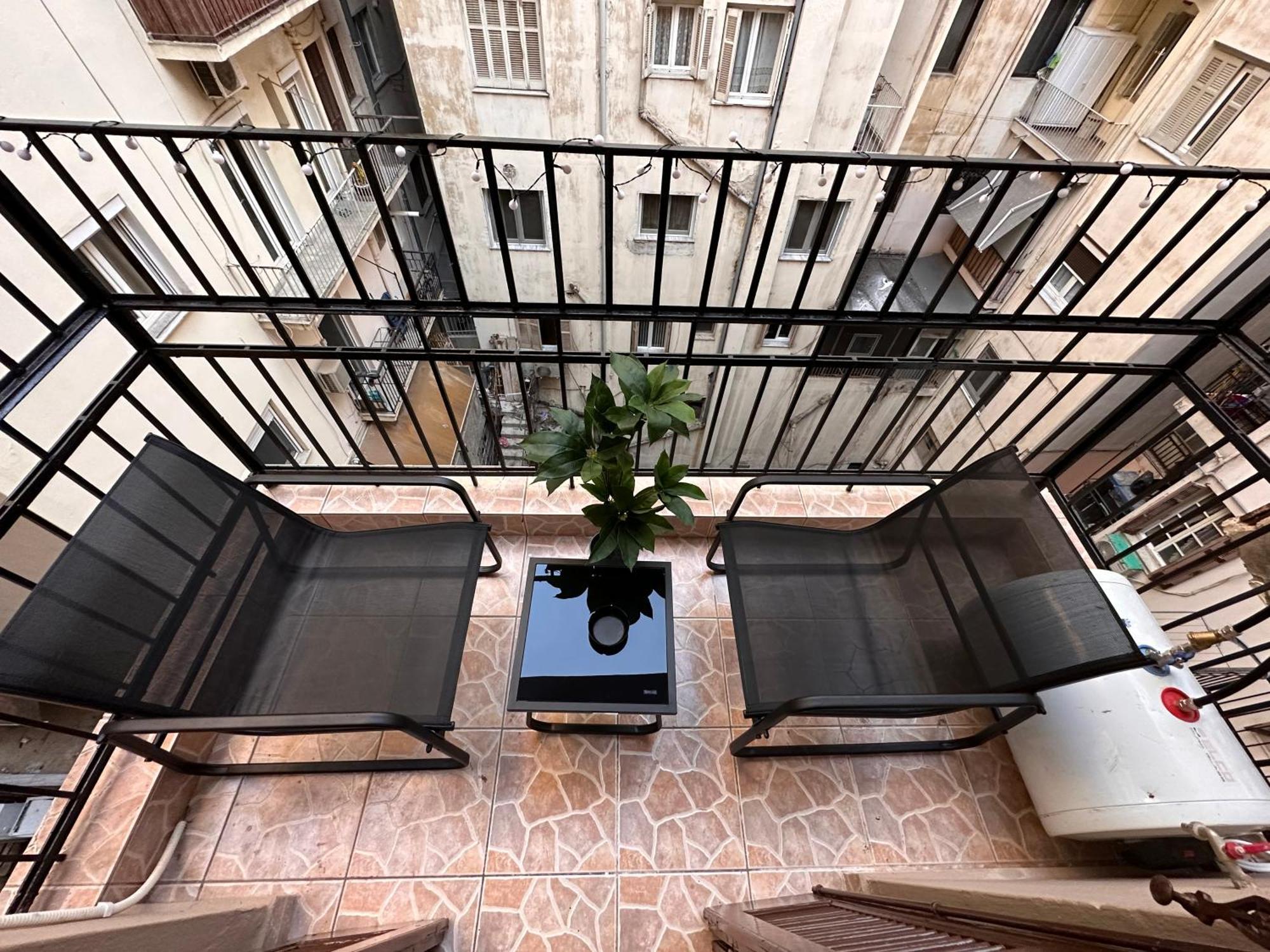 Plato'S Peaceful City Hideout Tesalonika Bagian luar foto